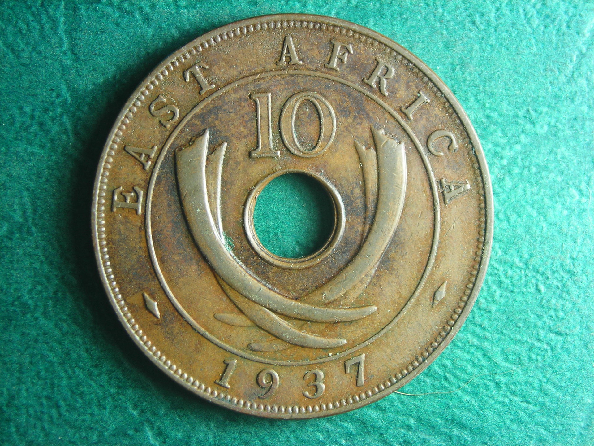1937 EA-H 10 c rev.JPG