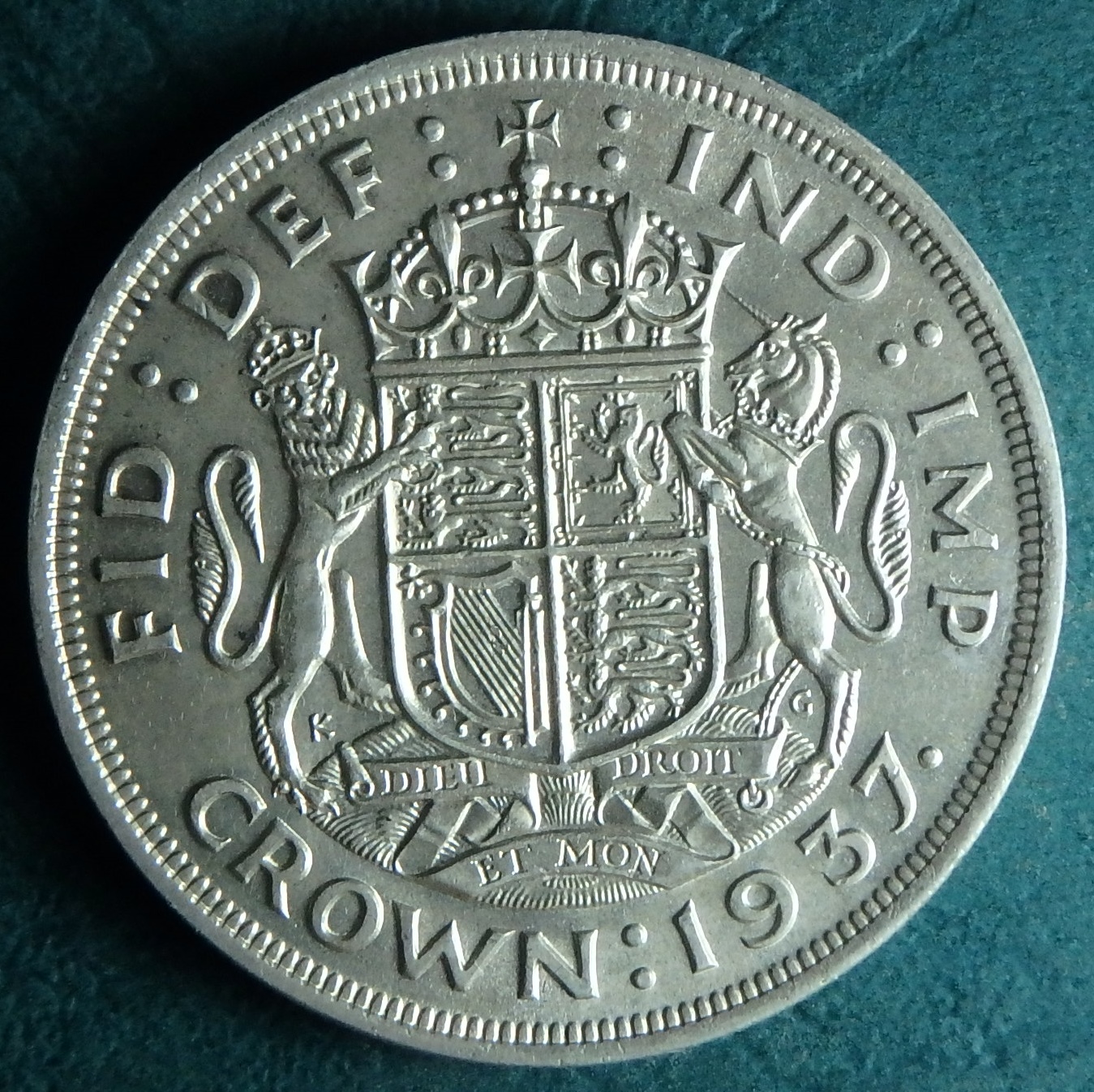 1937 GB 1 crown rev.JPG