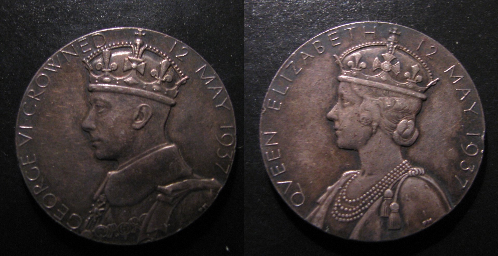 1937 King George Coronation Medal Silver 32mm.jpg