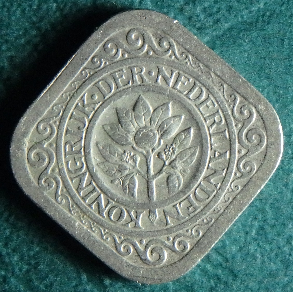 1939 NL 5 c obv.JPG