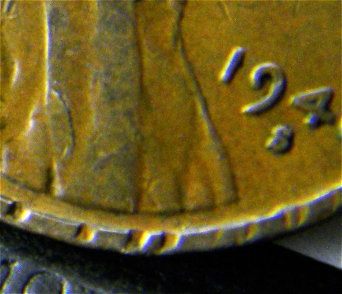 1940 S Lincoln Wheat Penny (CloseUpNotches2).jpg