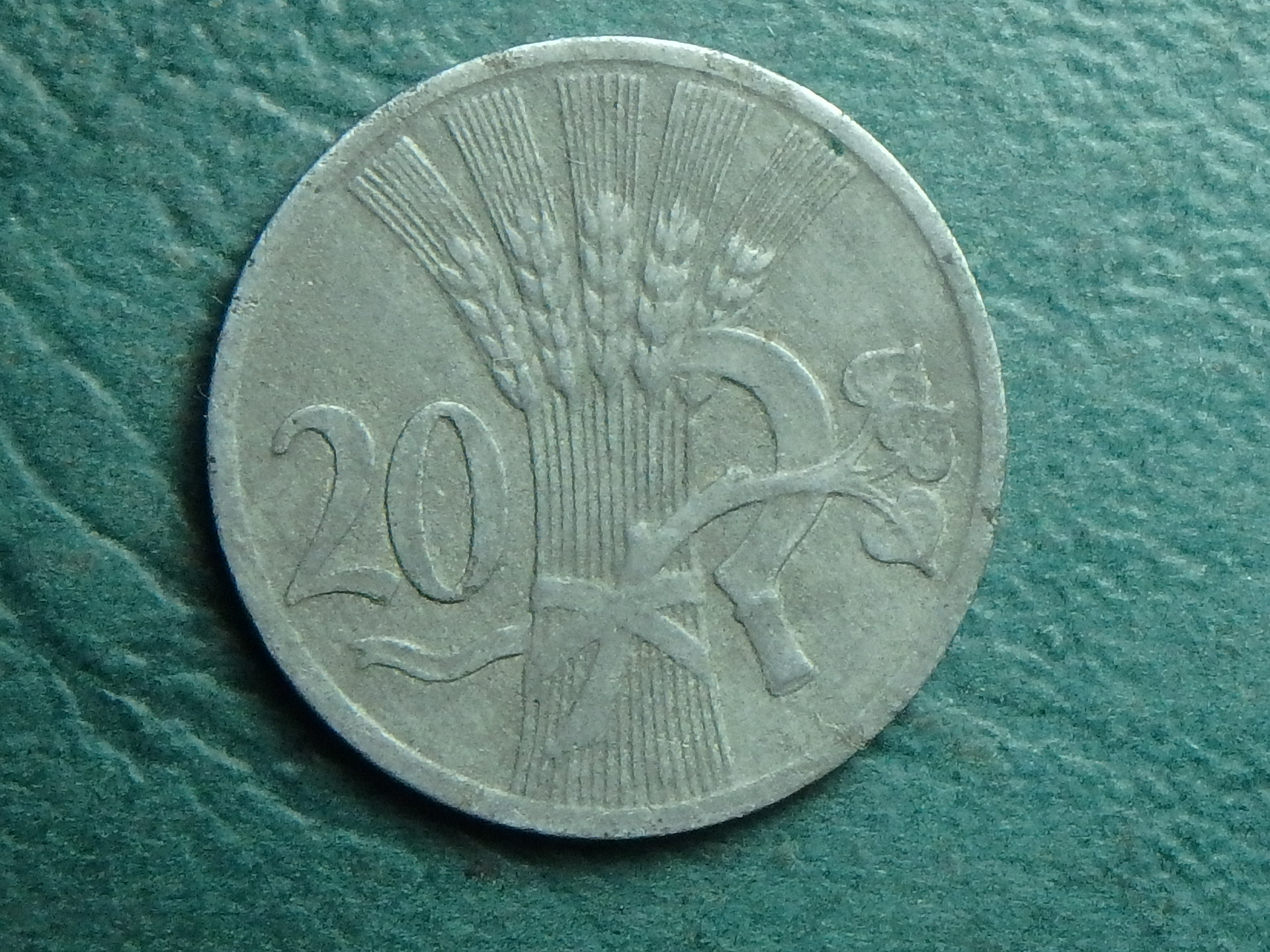 1941 Bohemia and Moravia 20 h rev.JPG