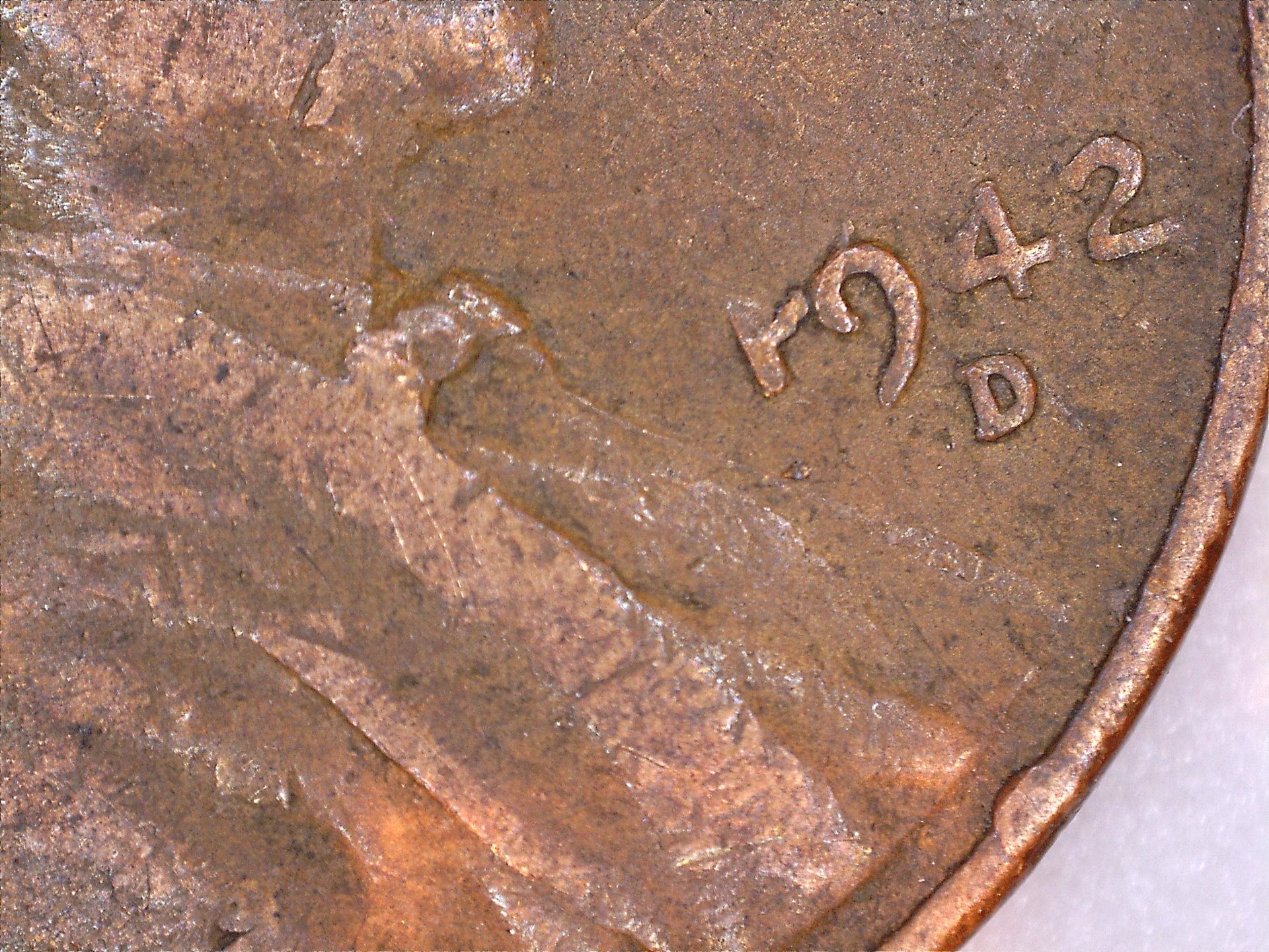 1942 D Broken 1.jpg