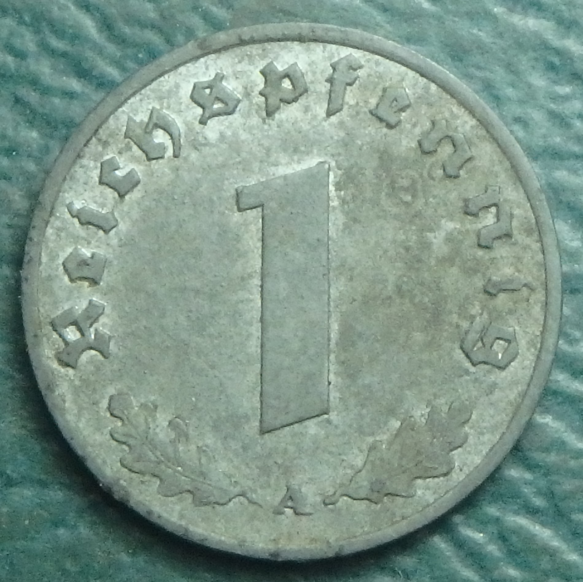 1942 DE-A 1 p rev.JPG