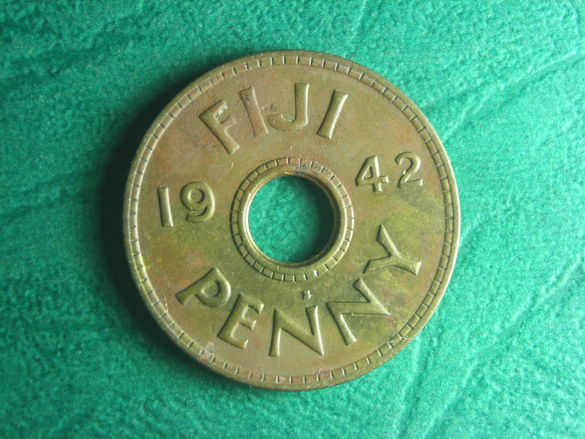 1942 S Fiji 1 p rev.JPG