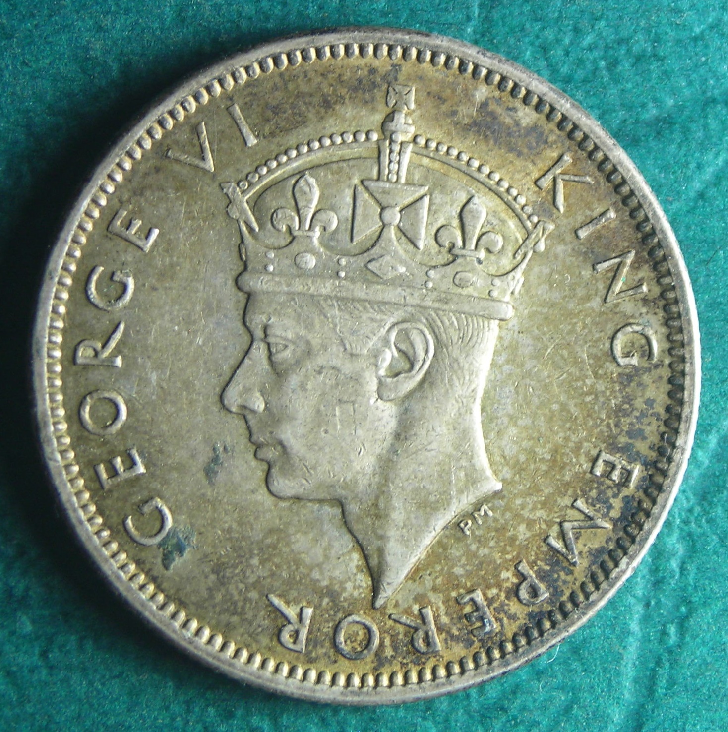 1942 S Fiji shilling obv.JPG