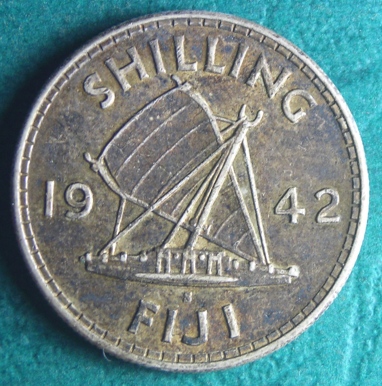 1942 S Fiji shilling rev.JPG
