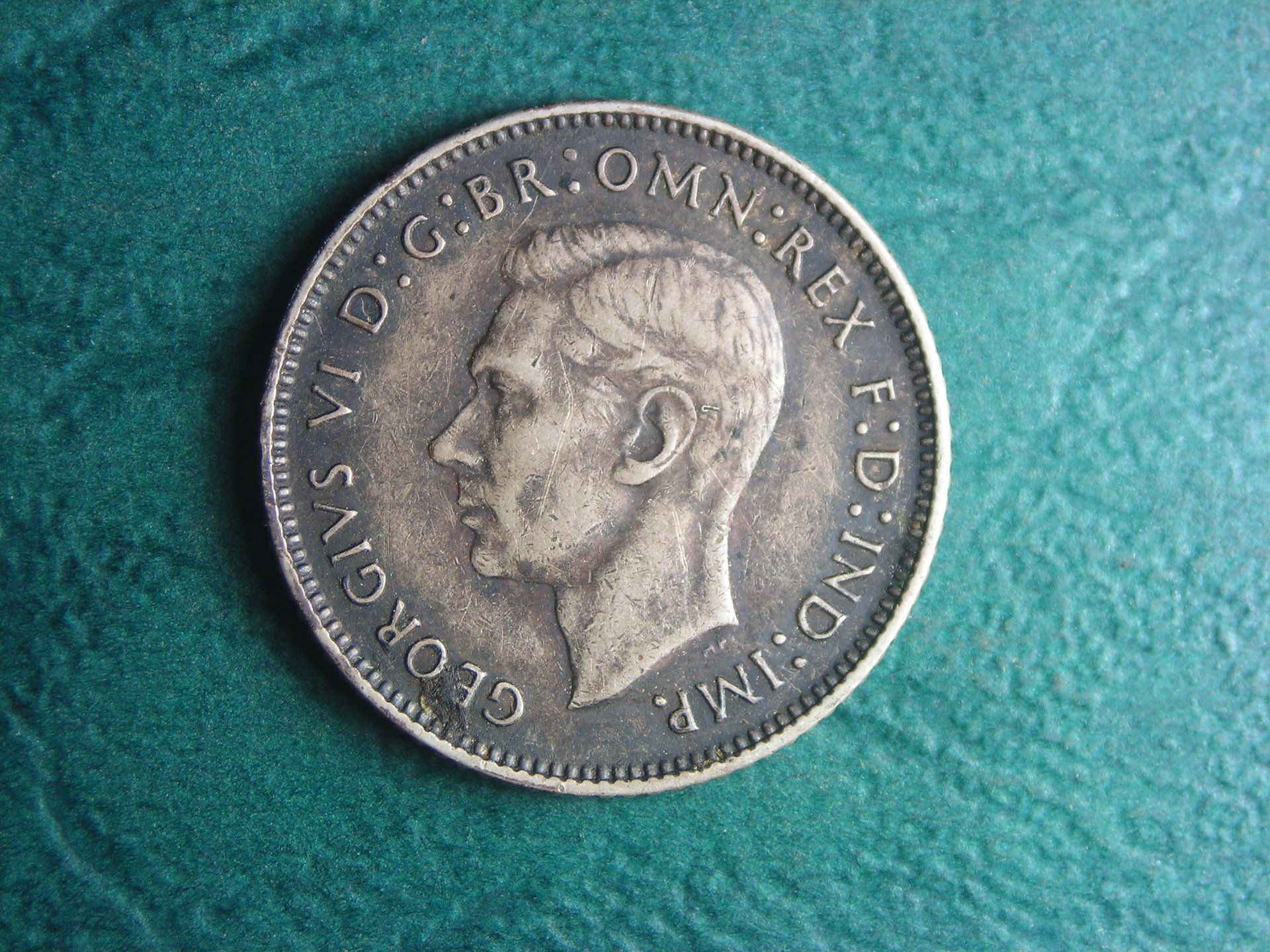 1943 D AU 6 p obv.JPG
