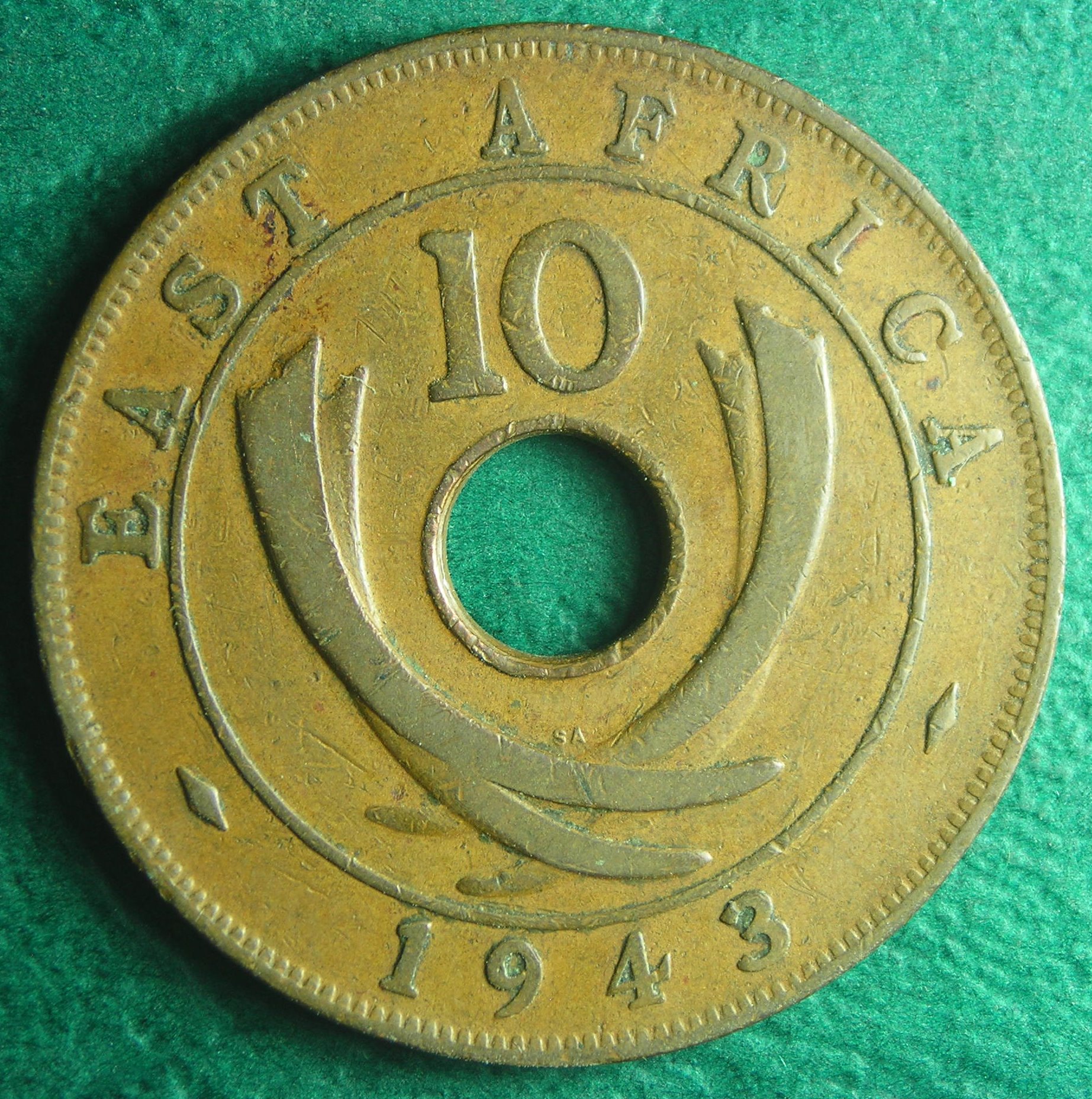 1943 EA 10 c rev.JPG