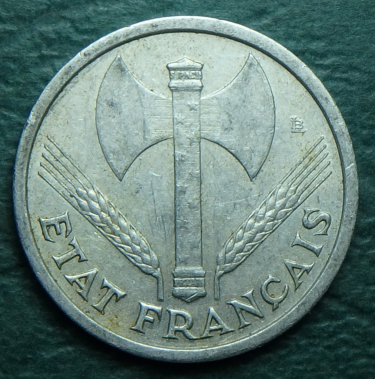 1943 FR 1 f obv.JPG