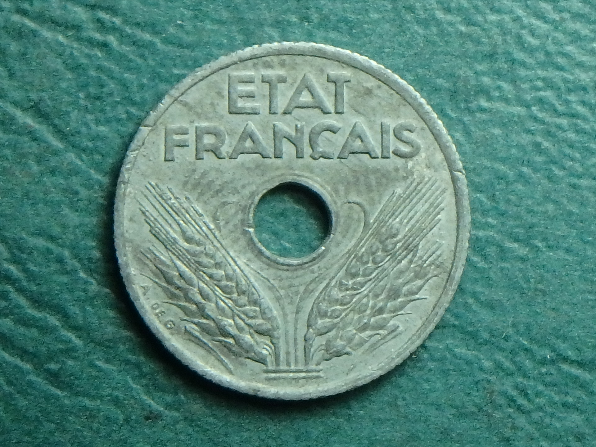1943 FR 10 c obv.JPG