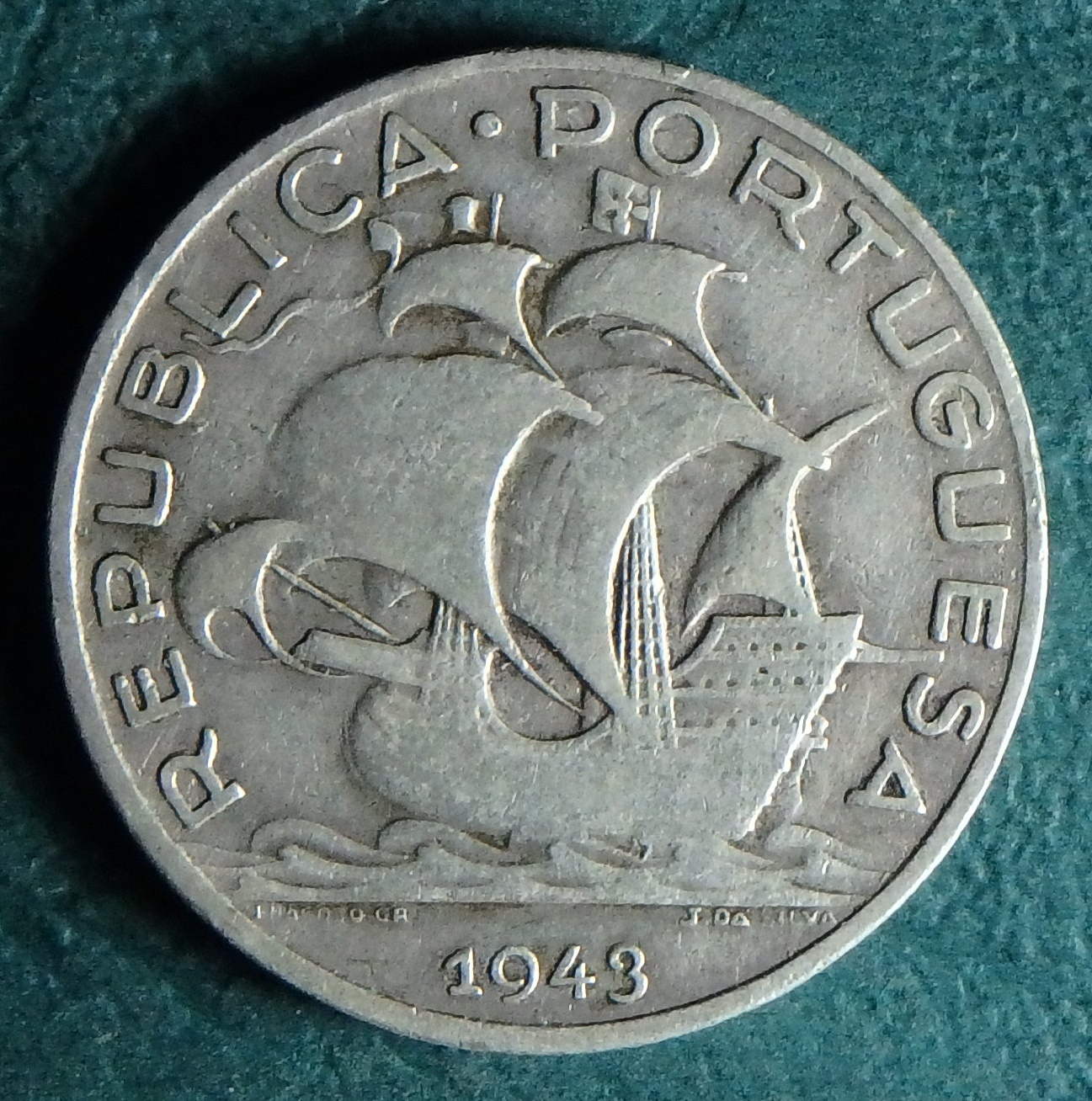 1943 PT 5 e rev.JPG