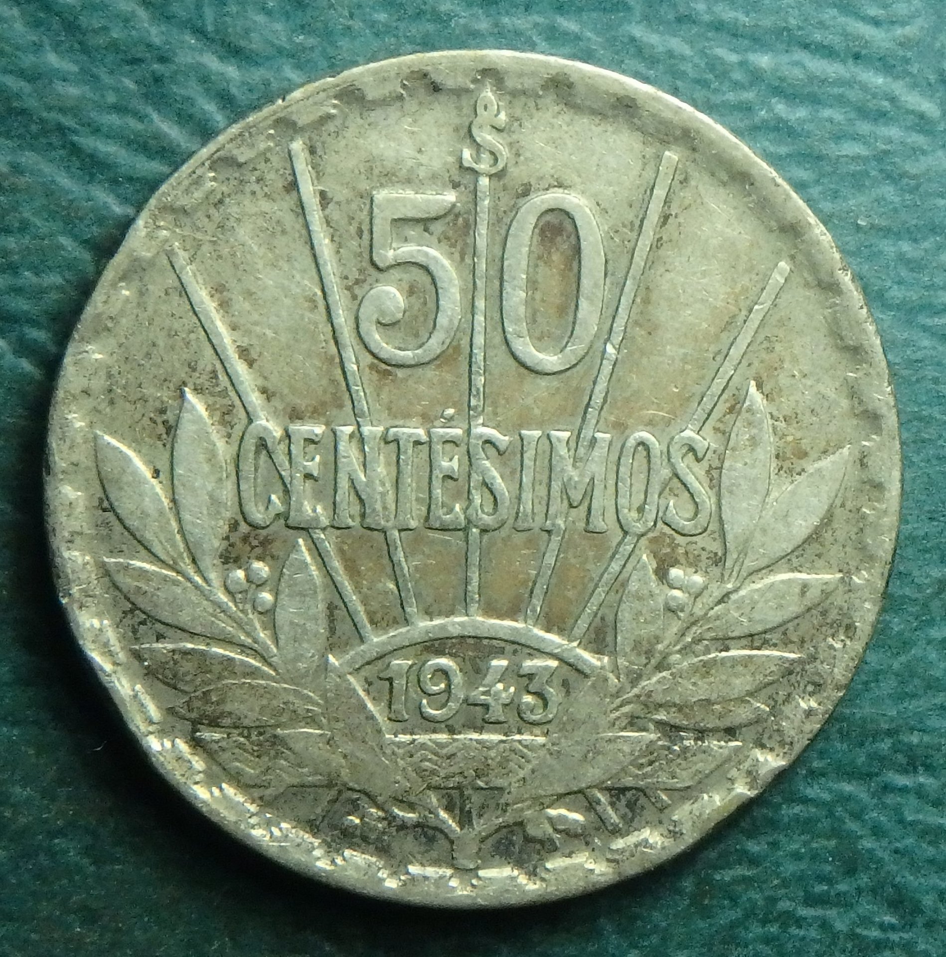 1943 UY 50 c rev.JPG