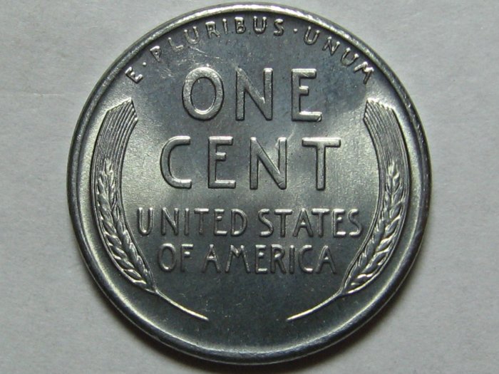 1943crackREV.jpg