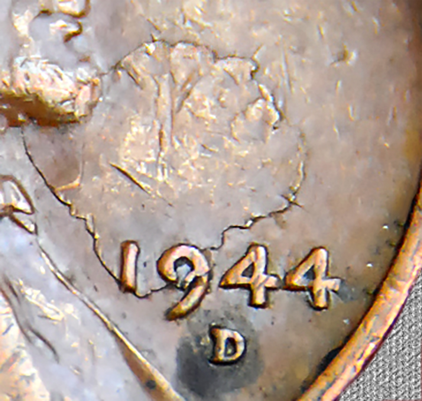1944dcrop.jpg