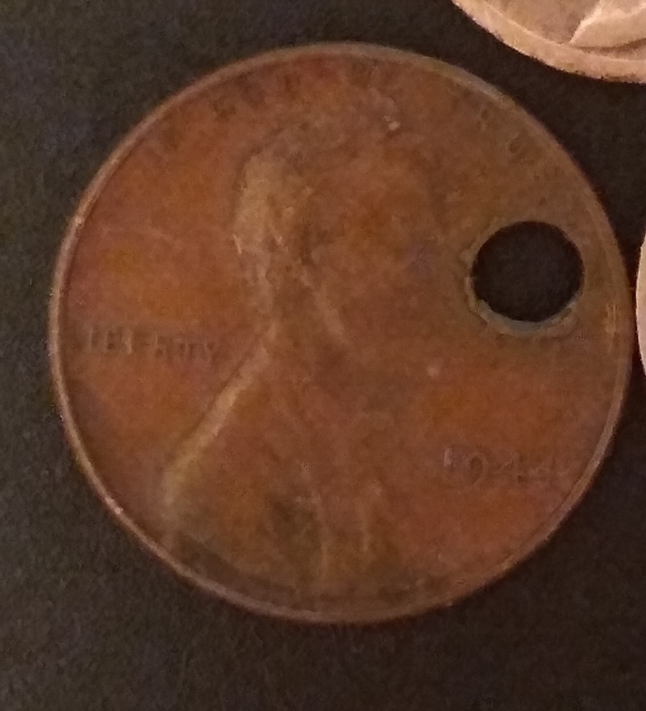 1944holedpenny.jpg