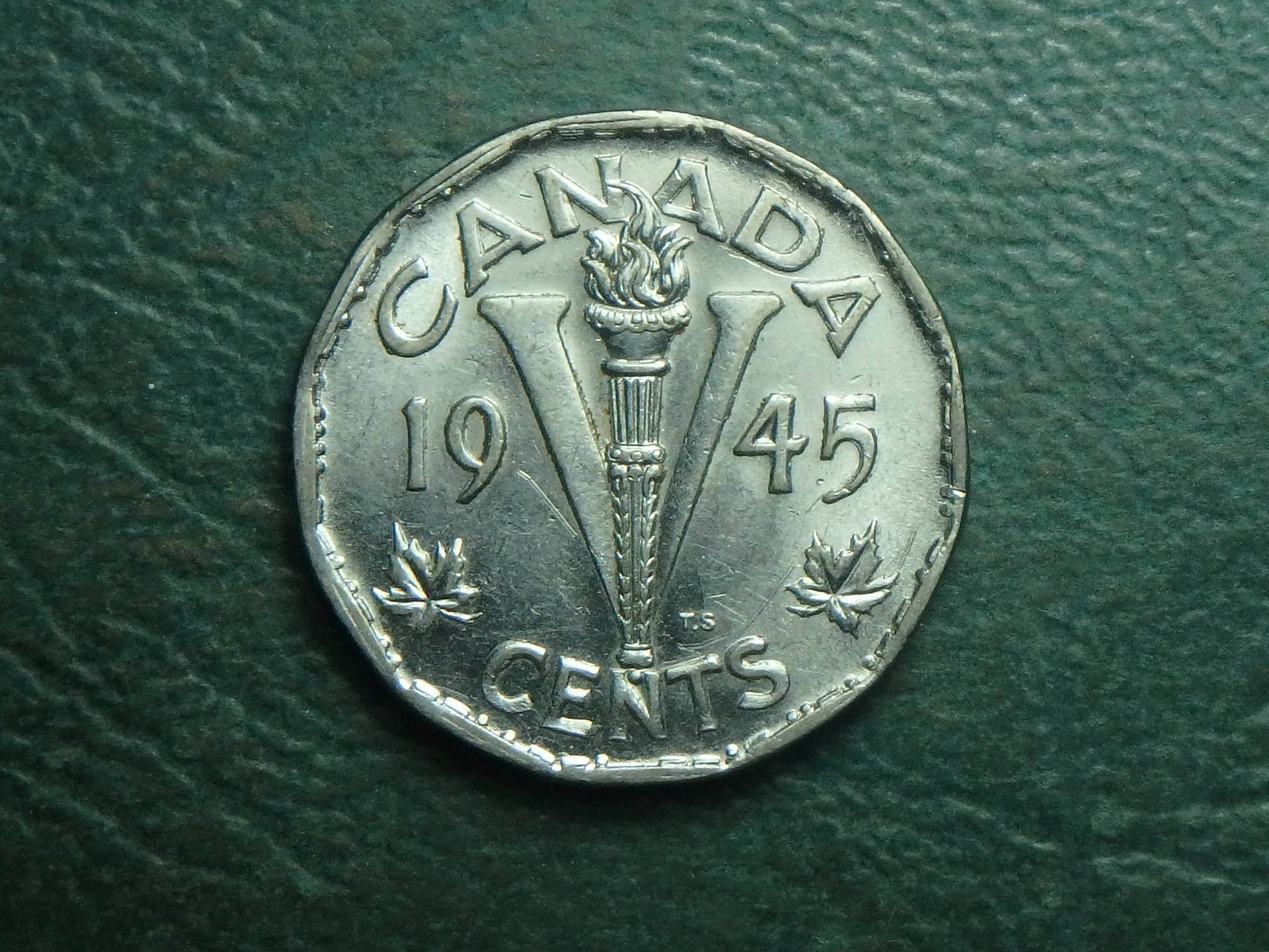 1945 CA 5 c rev.JPG