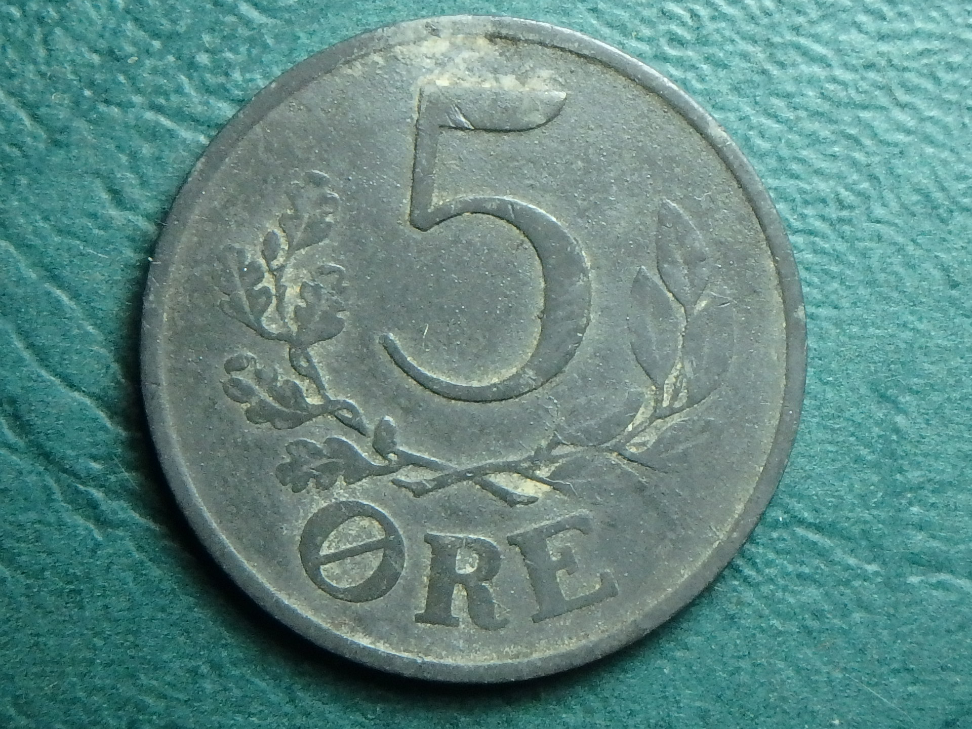 1945 DE 5 o rev.JPG