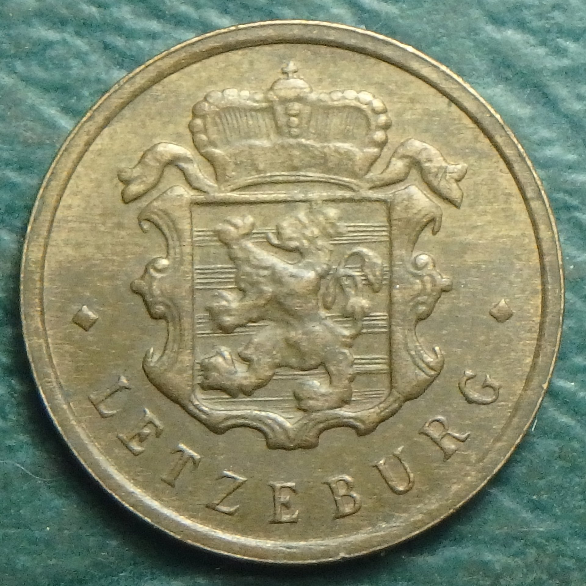 1947 LU 25 c obv.JPG
