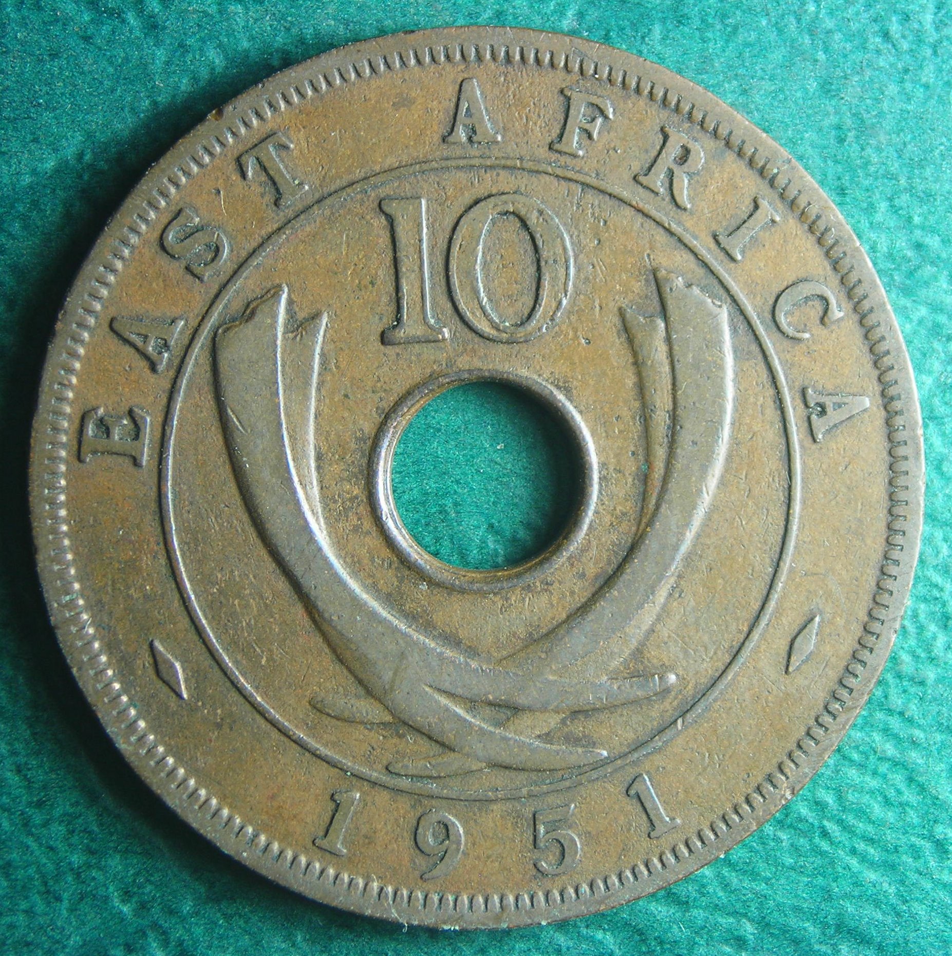 1951 EA 10 c rev.JPG