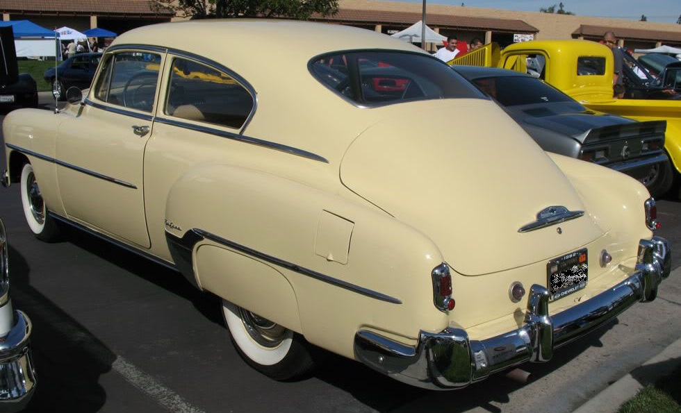 1952 Fleetline-blocked.jpg