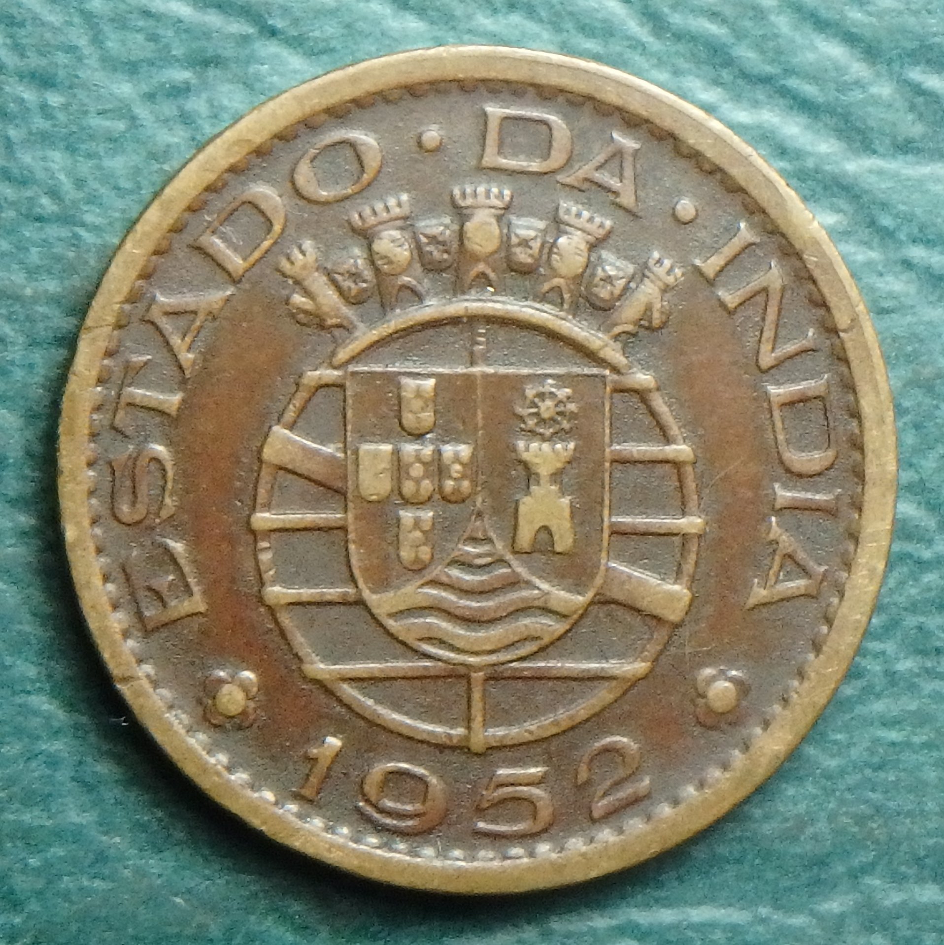 1952 PT-IN 1 t obv.JPG