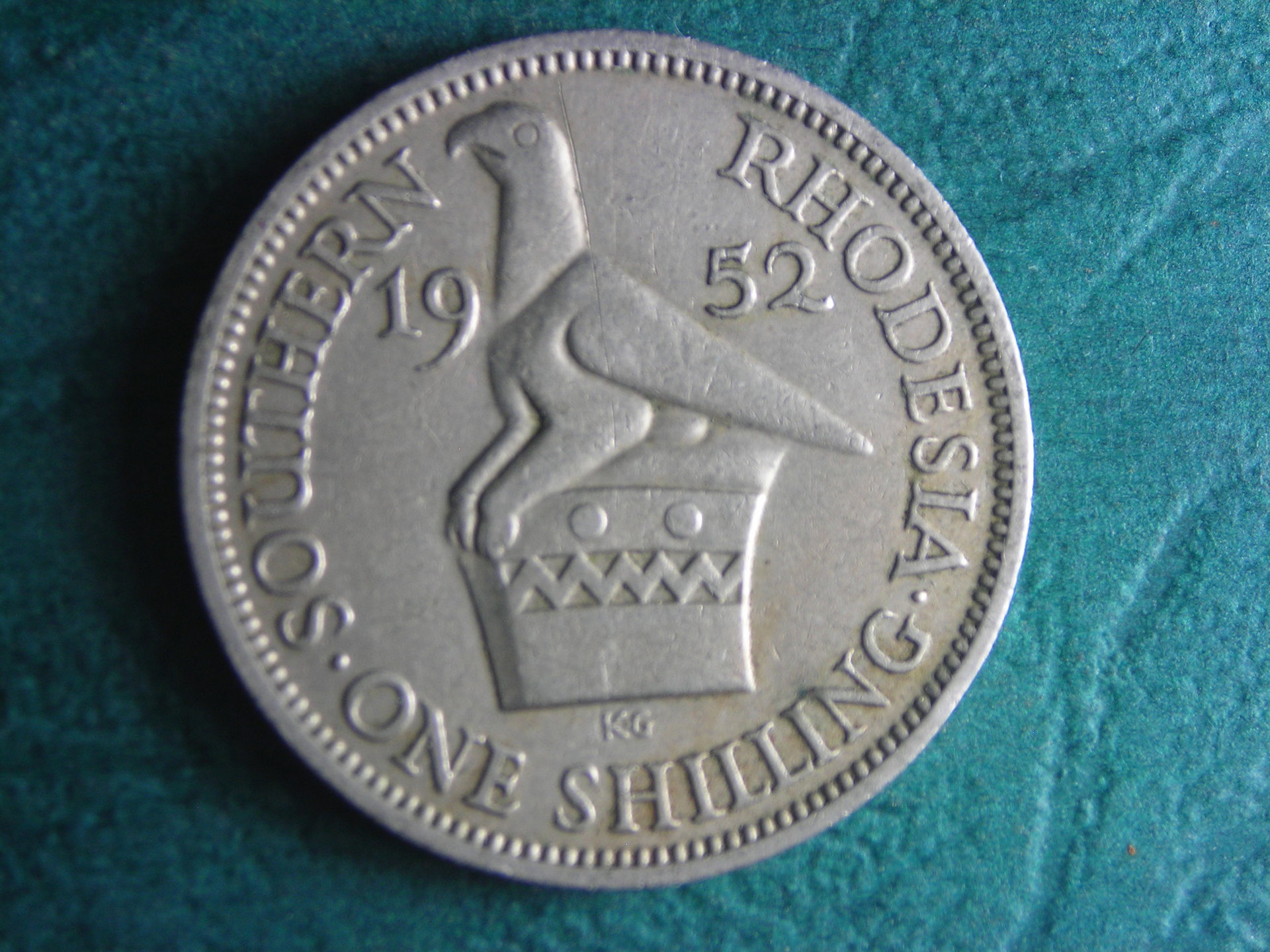 1952 S Rhodesia shilling rev.JPG