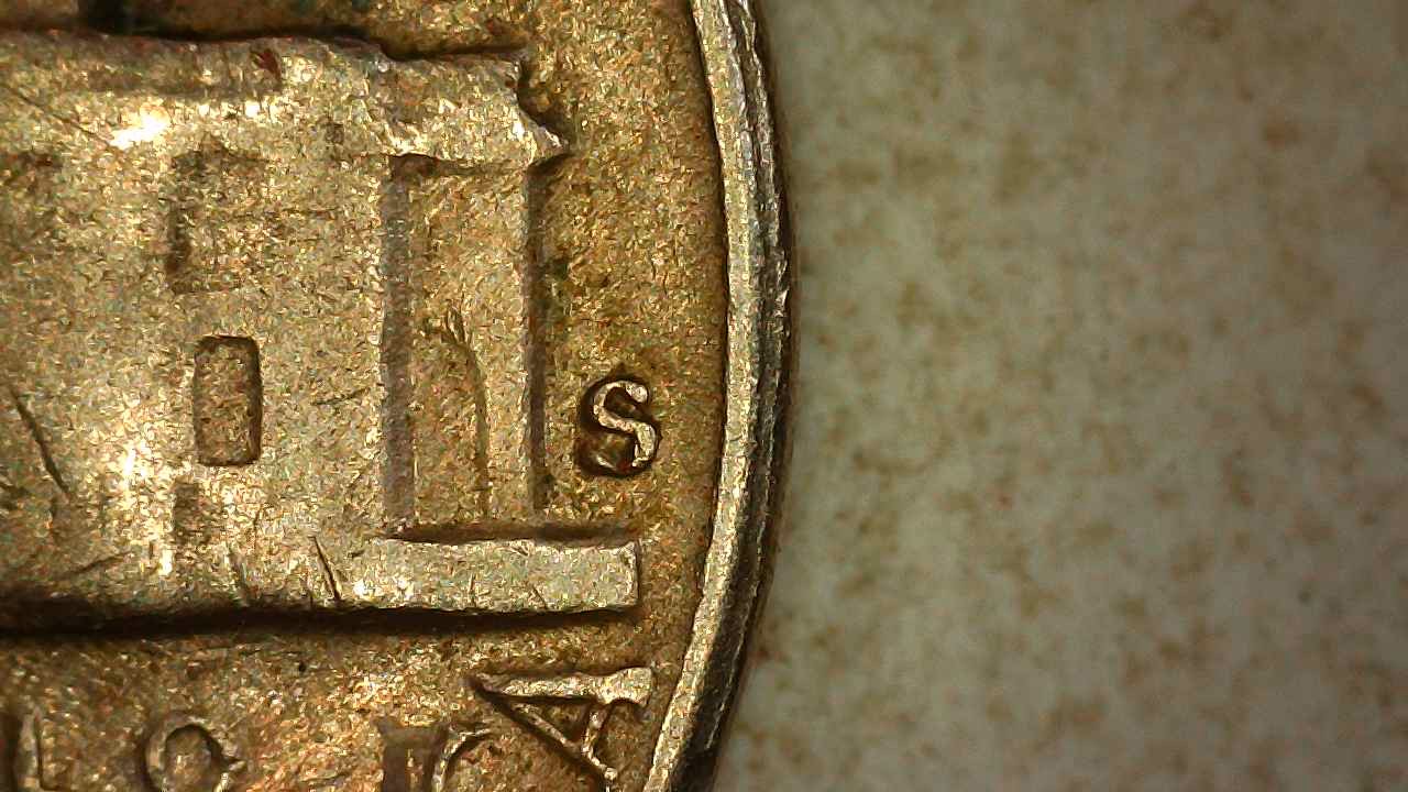 1954 S 5c Cud vs Chip.2e.mm.jpg
