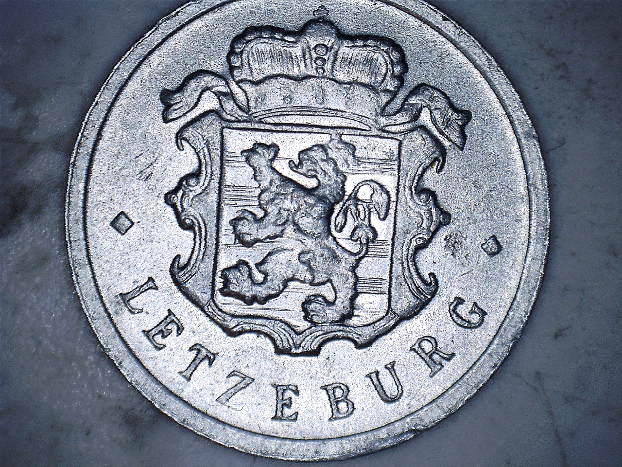 19541.jpg