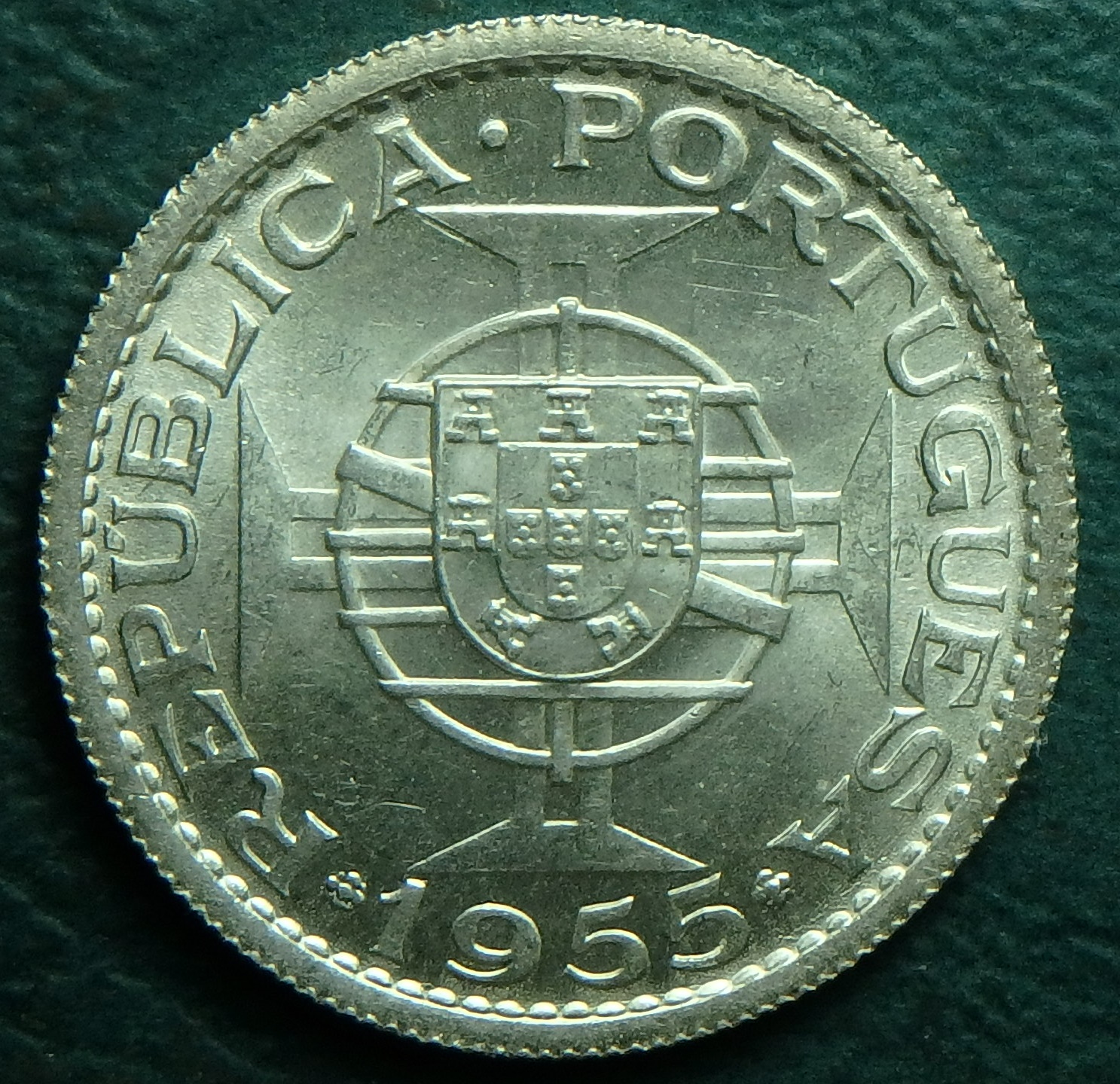 1955 PT-AO 10 e rev.JPG