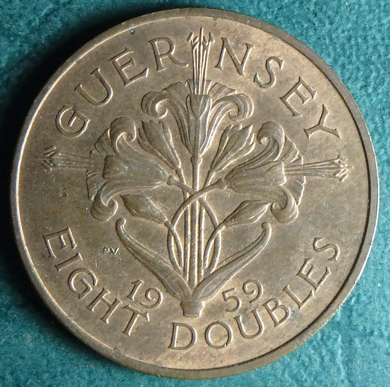1959 Guernsey 8 d rev.JPG