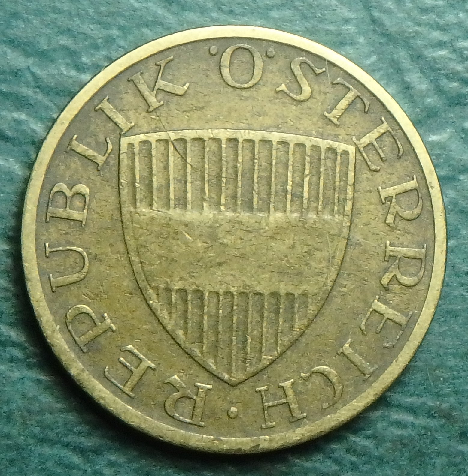 1962 AT 50 g obv.JPG