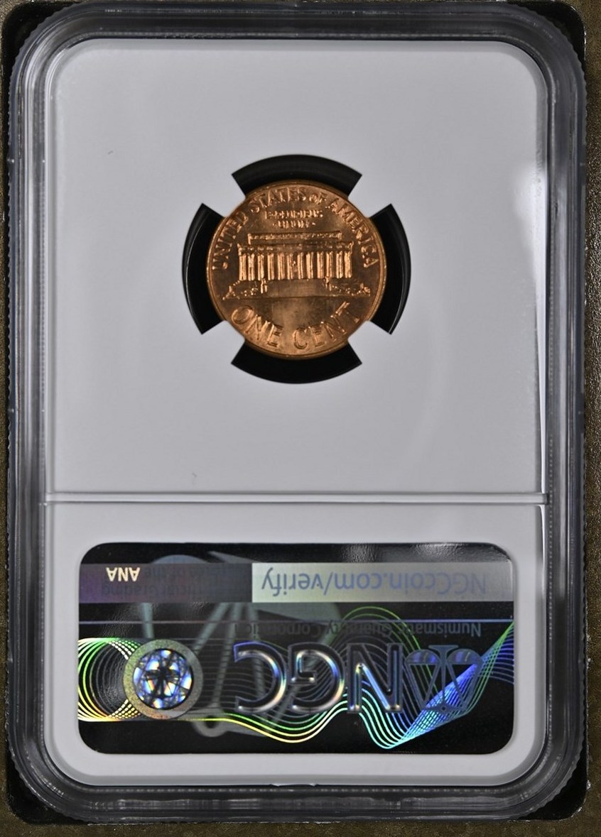 1962D 1C MS66 RD NGC 6544858-050 Slab Reverse.jpg