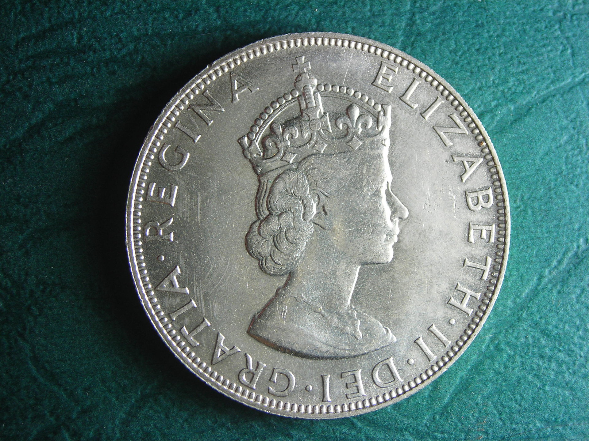 1964 Bermuda 1 cr obv.JPG