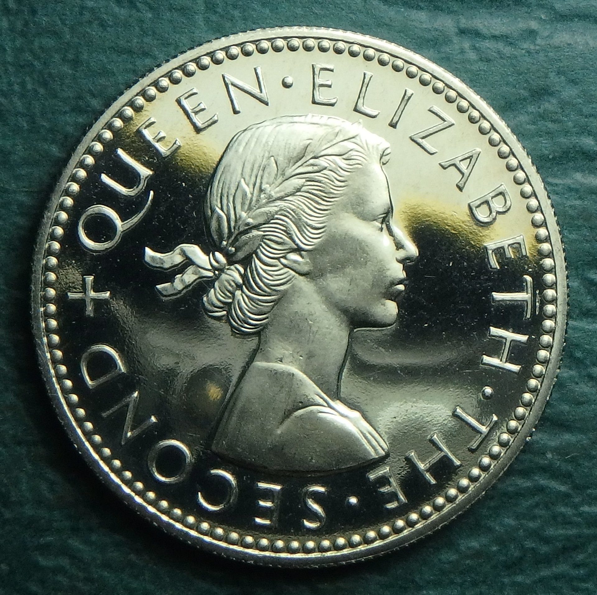 1965 NZ shilling obv.JPG