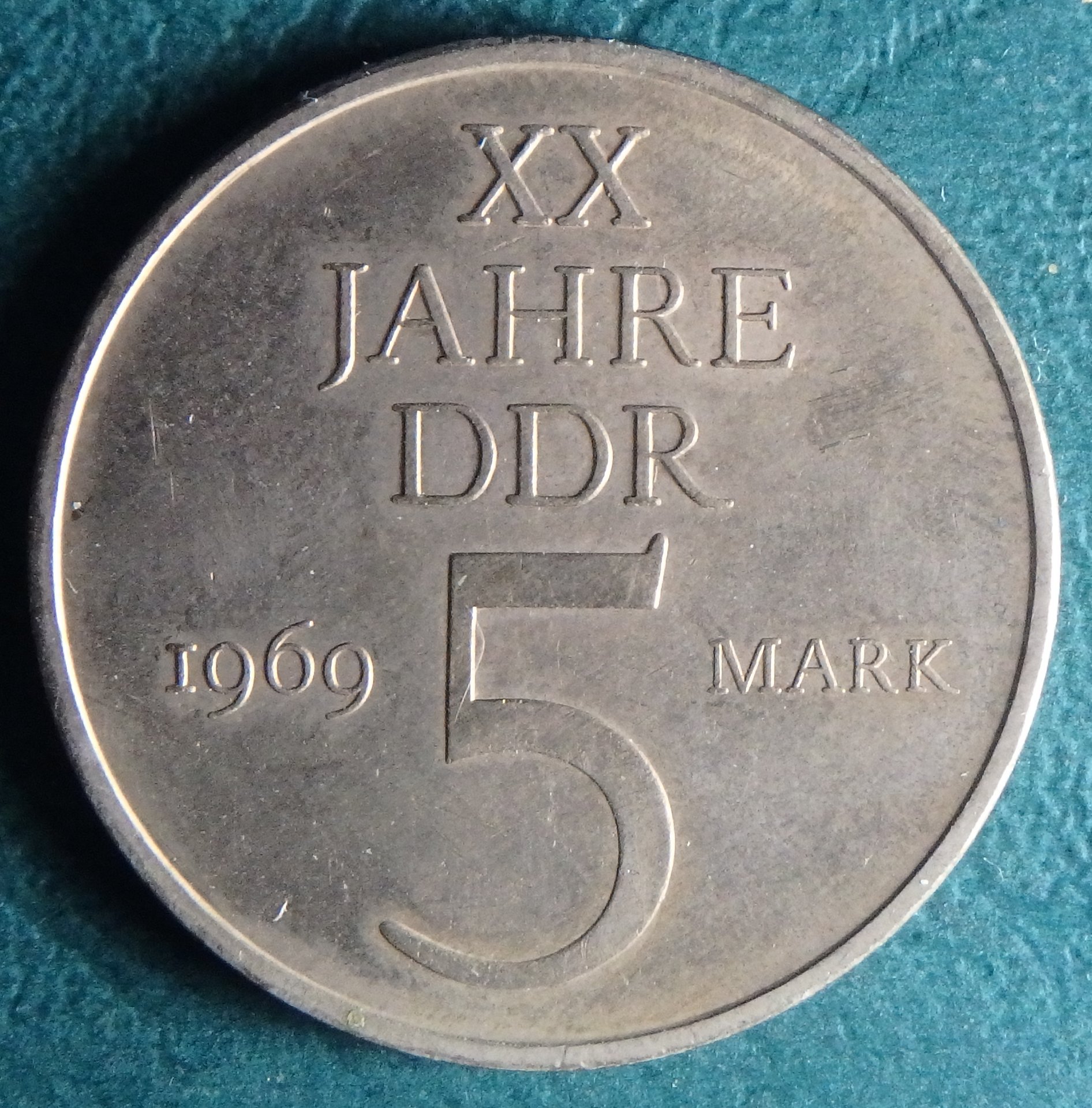 1969 DDR 5 m rev.JPG