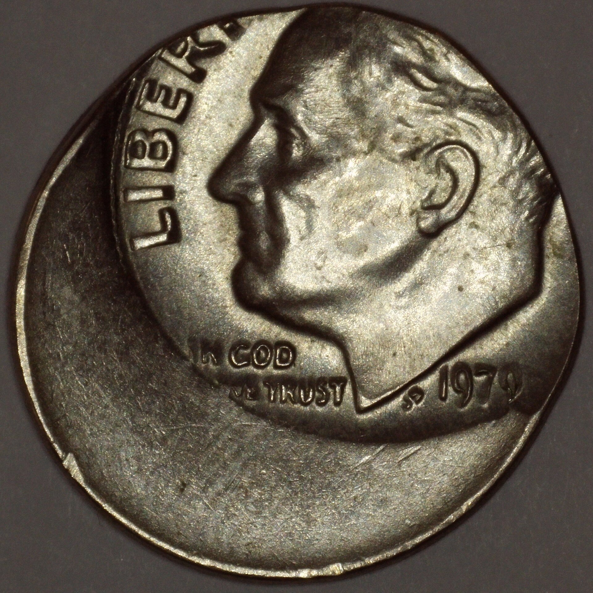 1970 10C Off Center Obv 13MP.JPG