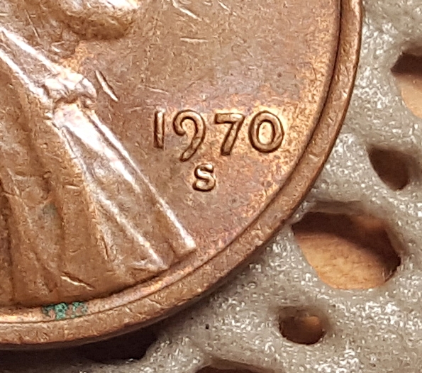 1970-S Close Up.jpg