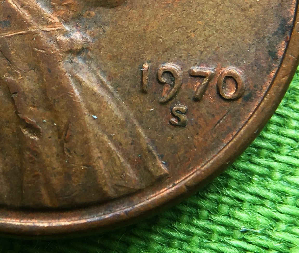 1970 -zoom.JPG