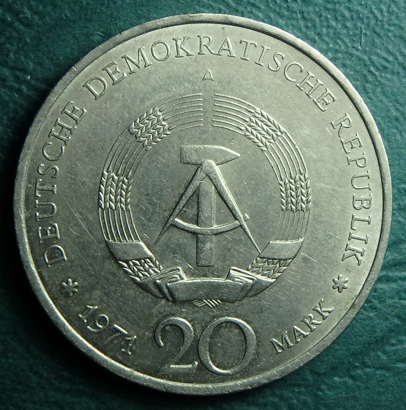 1971 DDR 20 m rev.JPG