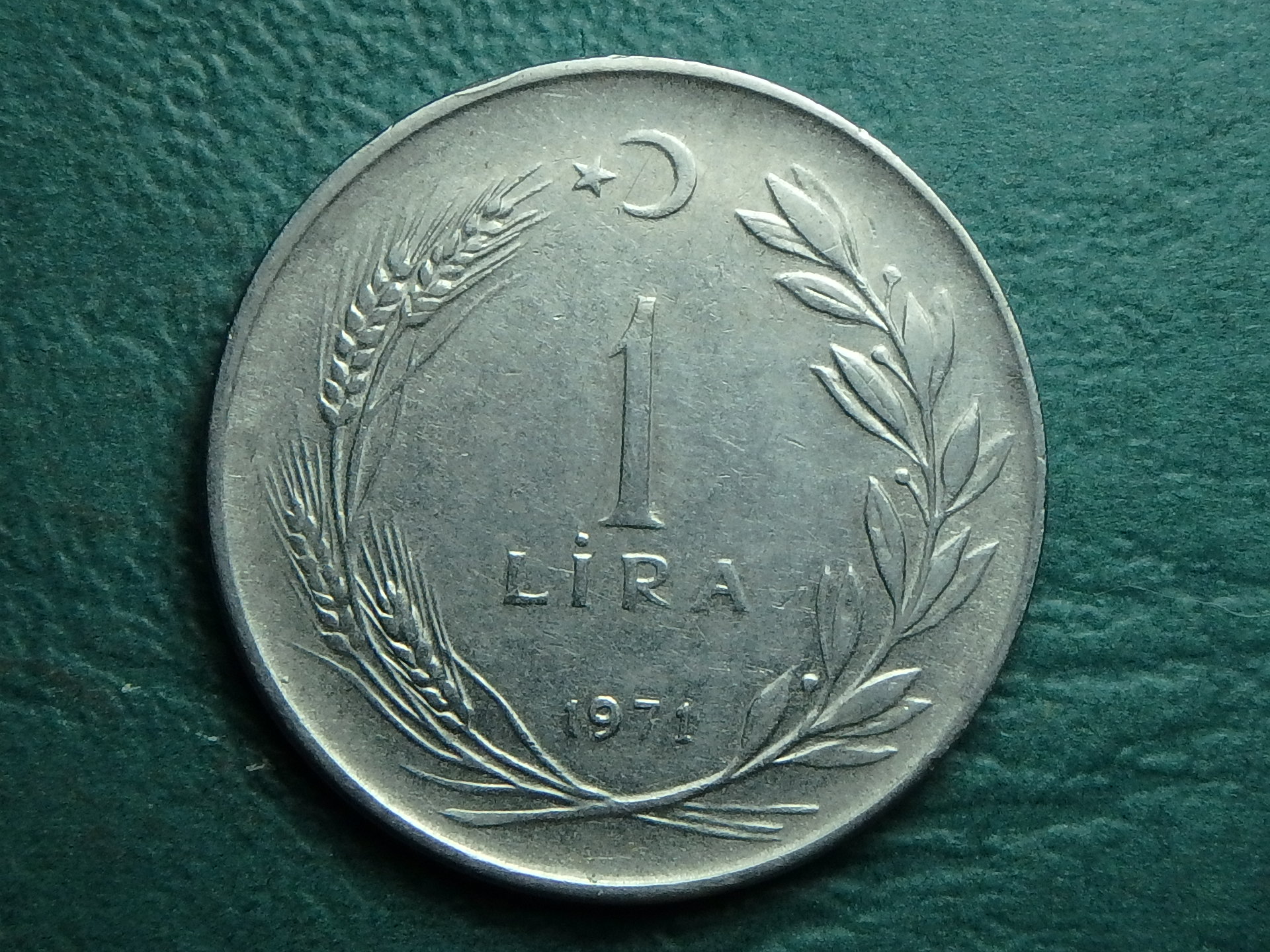 1971 TR 1 l rev.JPG