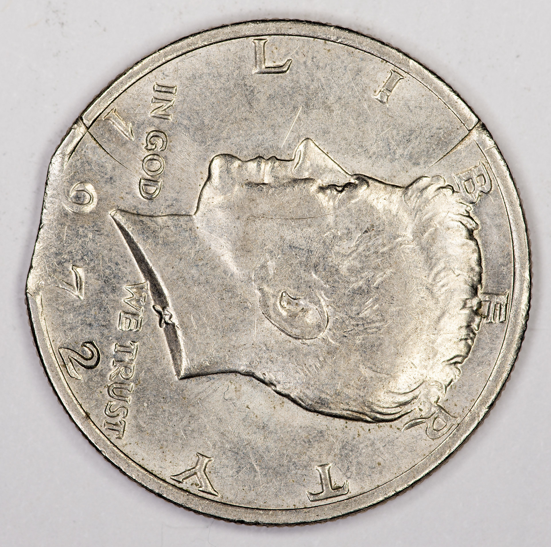 1972 Kenedy Half - Obverse 2.jpg
