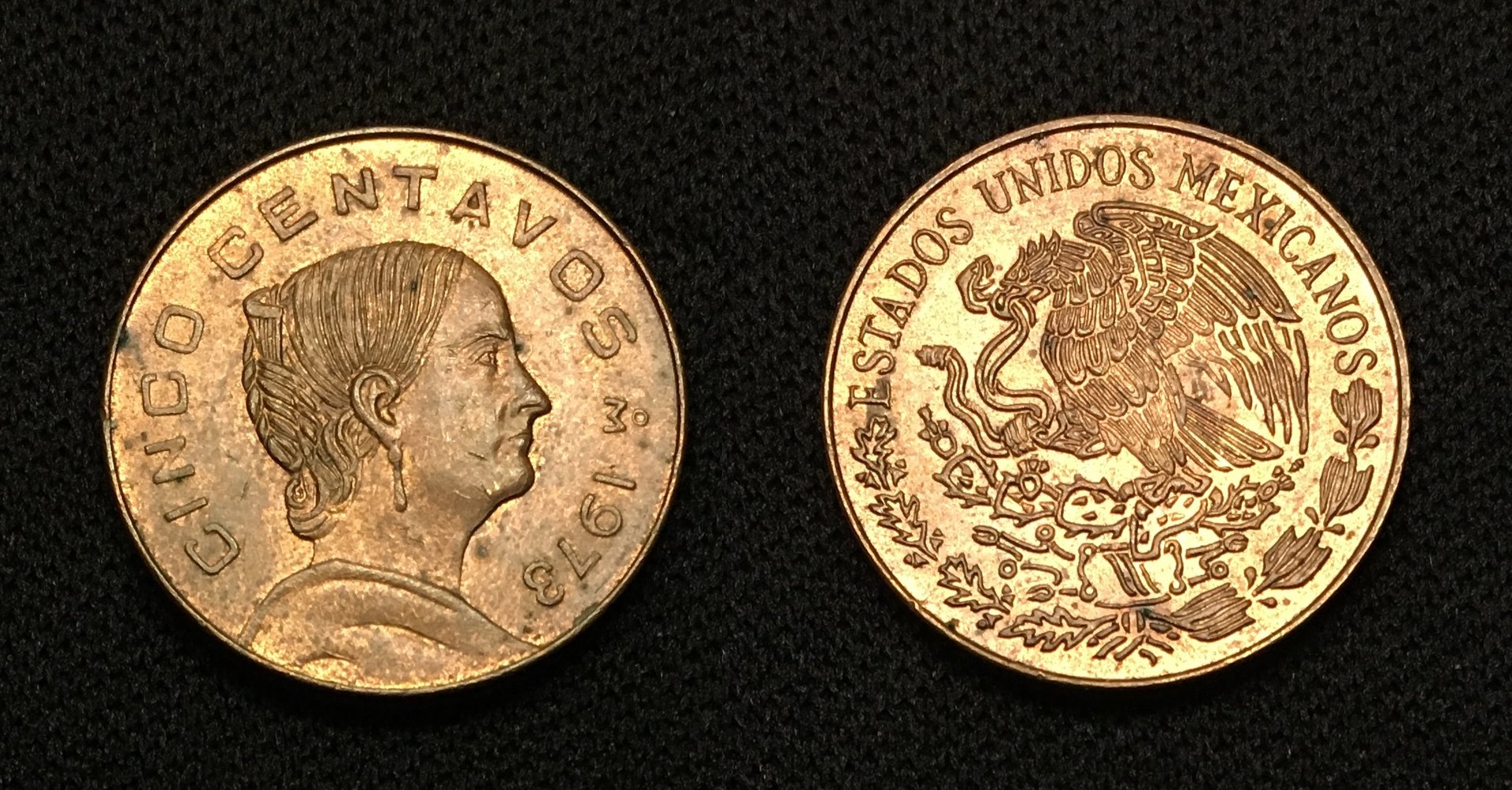 1973 CE 5 Centavos Round Top on 3 Variety Combined.jpg