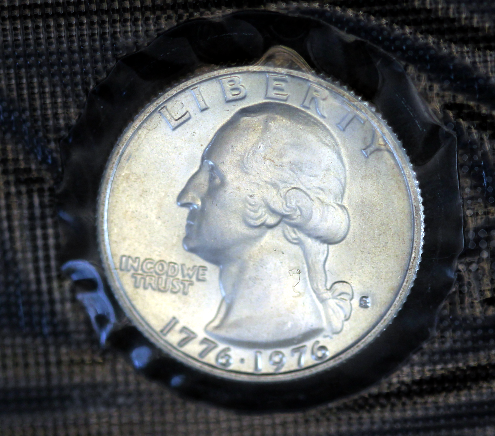 1976_silver_mint_quarter_o_1.png