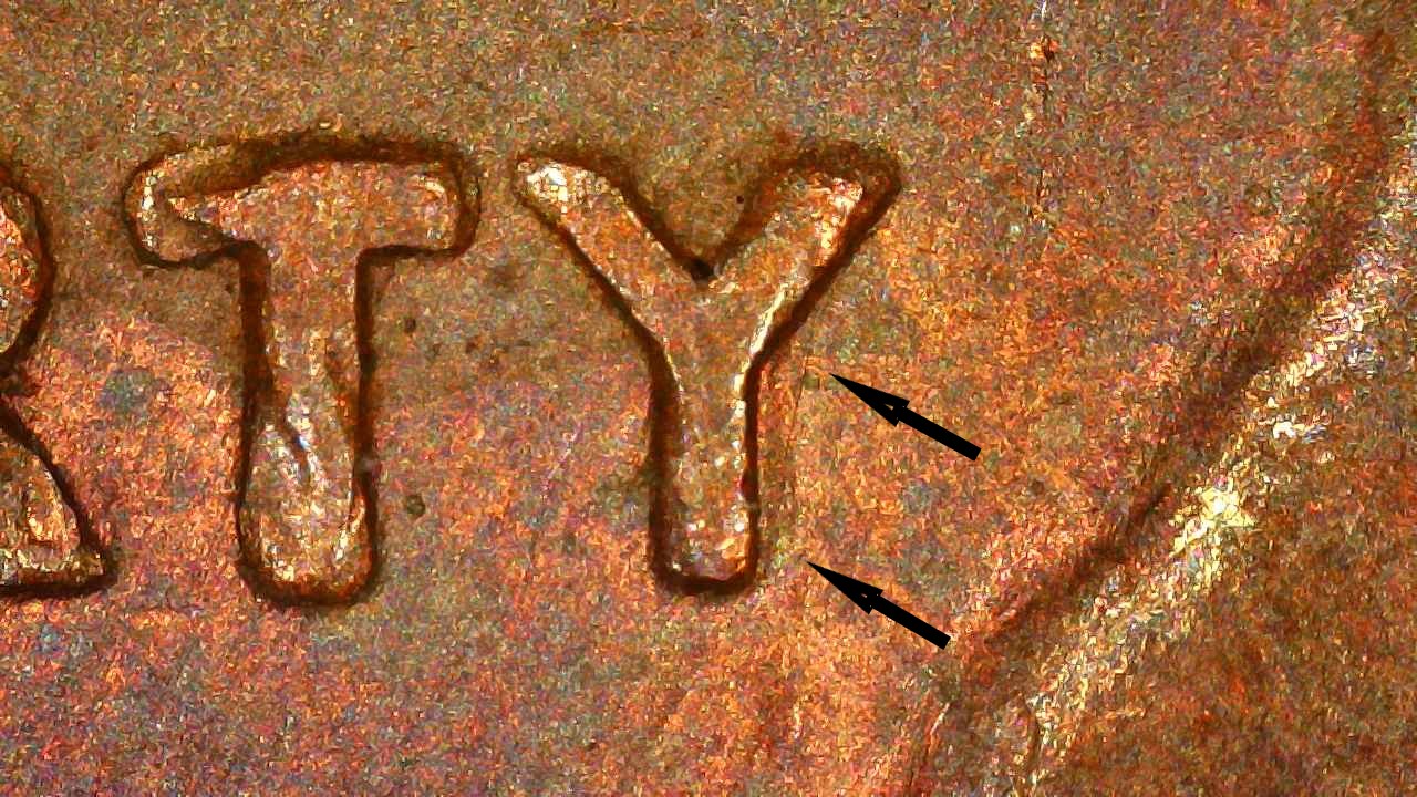 1977 D Cu Penny DDO.001.Yc.arrow.jpg