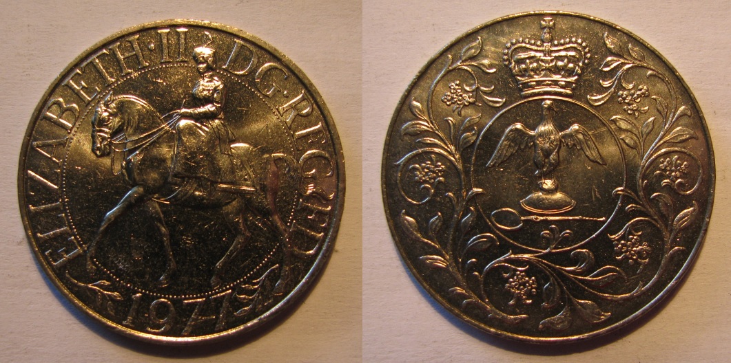 1977 Great Britain Crown.jpg
