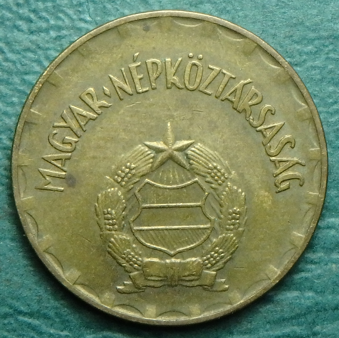 1977 HU 2 f obv.JPG