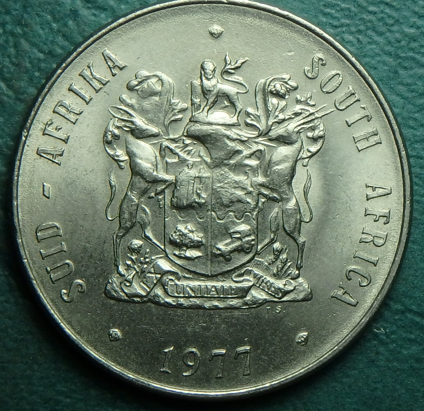 1977 ZA 1 r obv.JPG