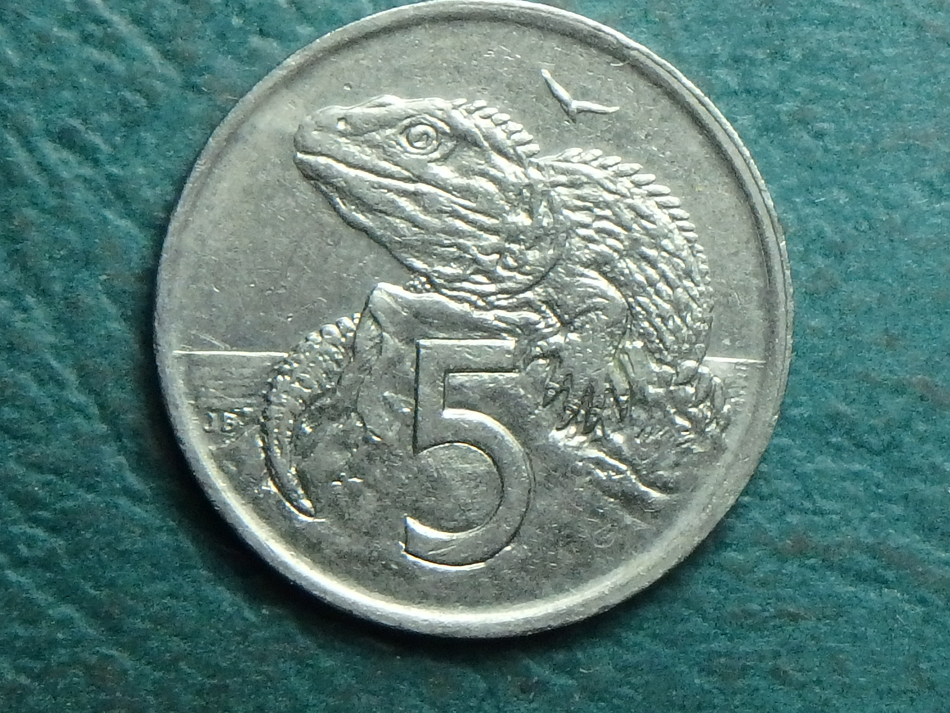 1978 NZ 5 c rev.JPG