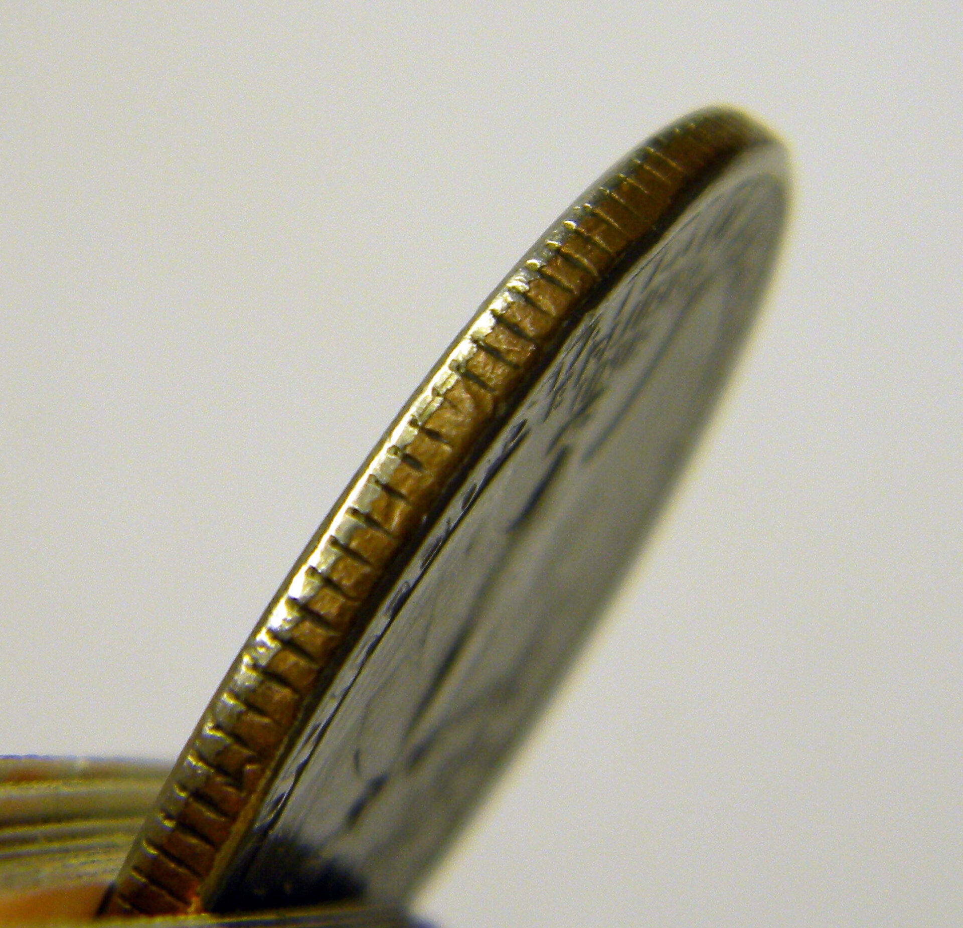 1980 D Washington Quarter (Rim).jpg